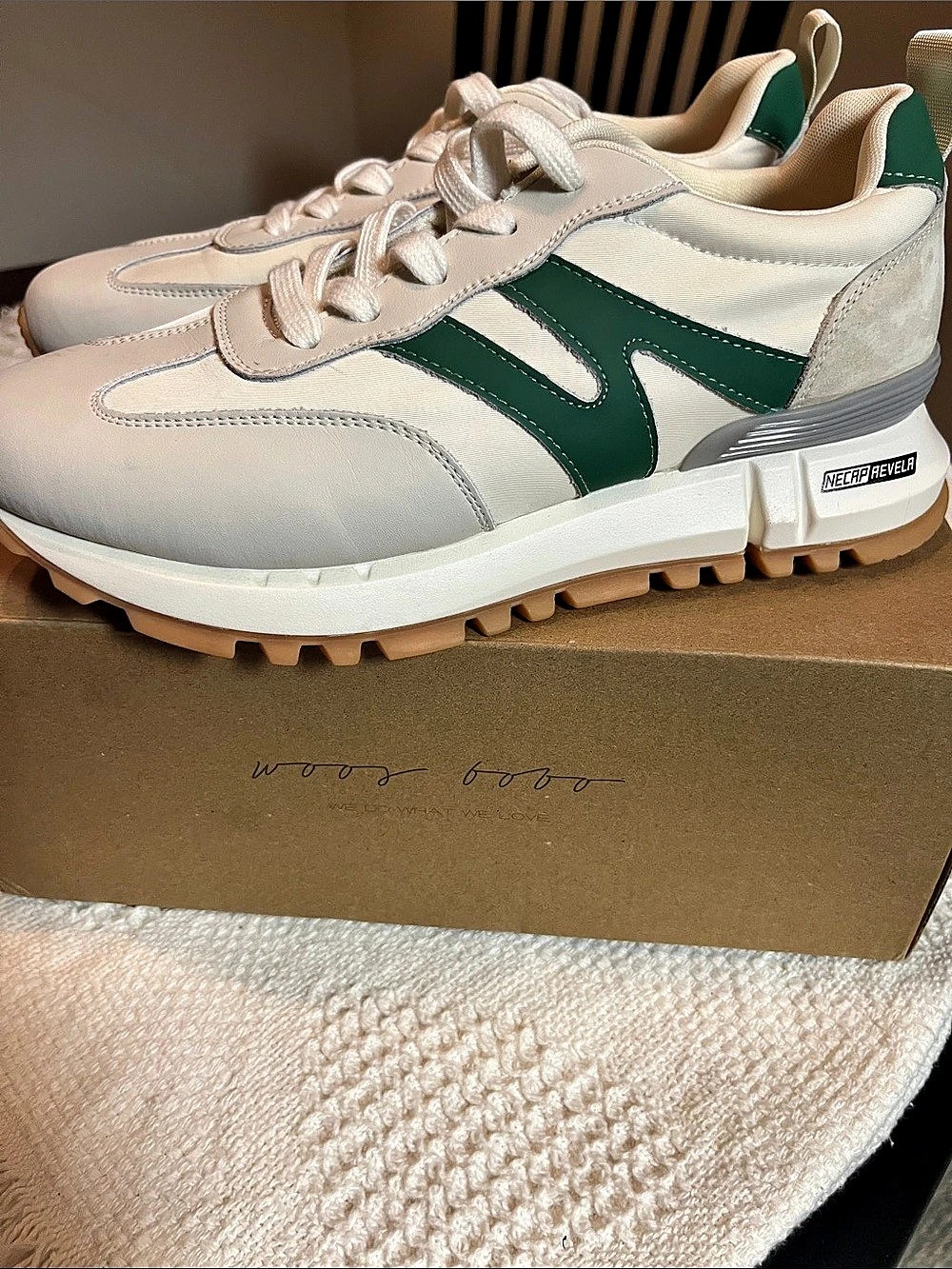 Wonders W2313 White & Green Sneakers EU 40 Like New